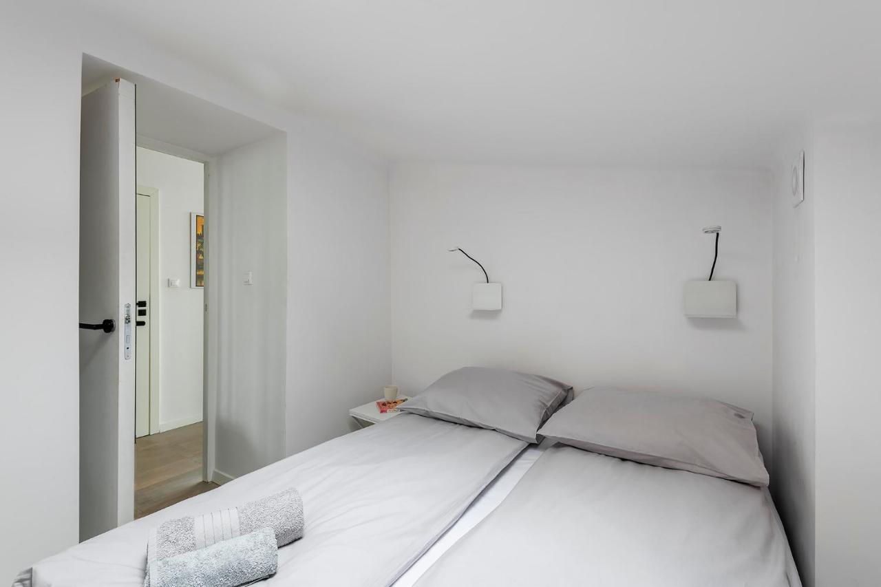 Sasiad Syrenki - Old Town Apartment Варшава Екстериор снимка